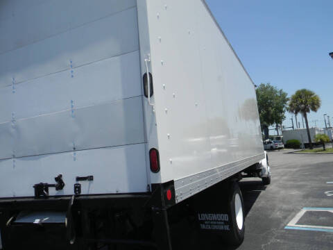 2017 Freightliner M2 106