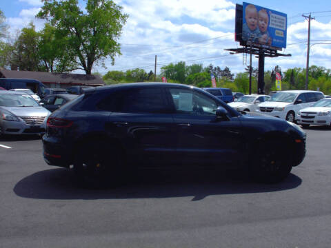2017 Porsche Macan S