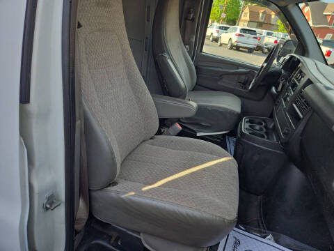 2013 Chevrolet Express 2500