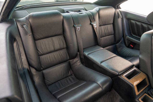 1994 BMW 850 CSi 38