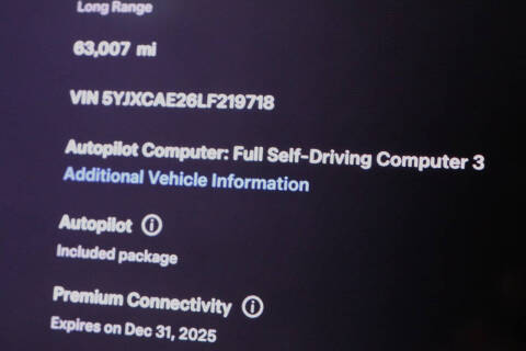 2020 Tesla Model X Long Range