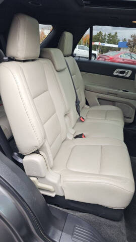 2011 Ford Explorer XLT