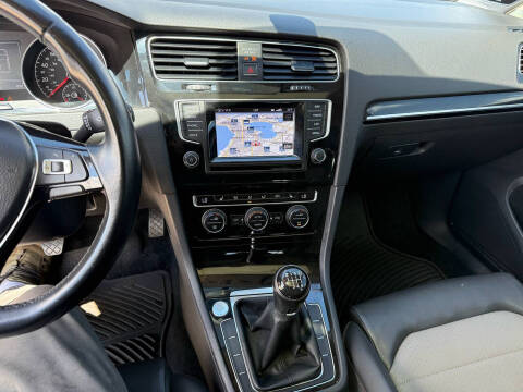 2015 Volkswagen Golf TDI SEL