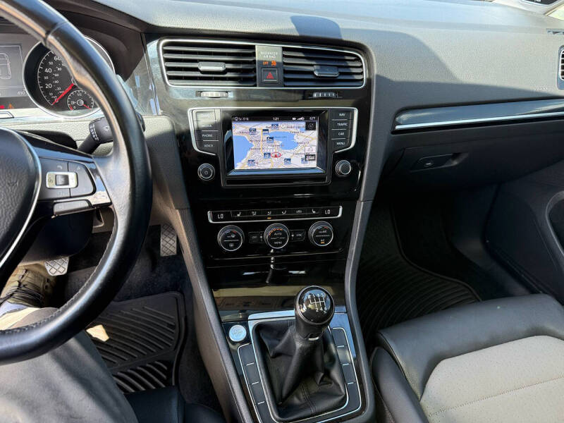 2015 Volkswagen Golf TDI SEL