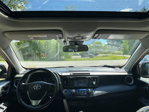 2018 Toyota RAV4 XLE