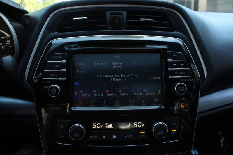 2017 Nissan Maxima