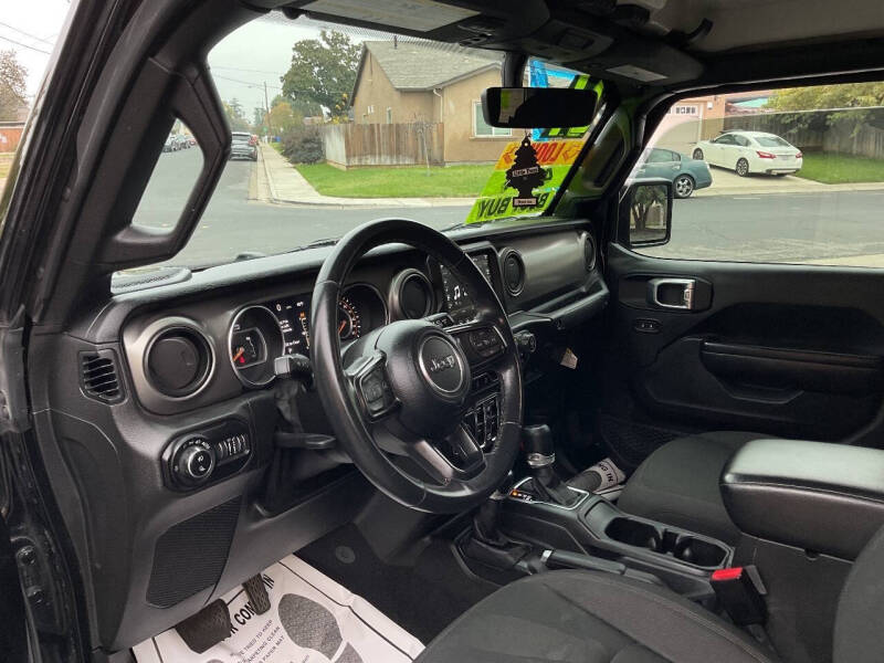 2021 Jeep Gladiator Willys