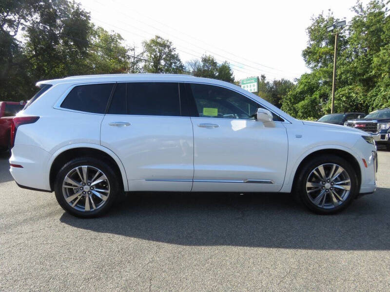 2022 Cadillac XT6 Premium Luxury