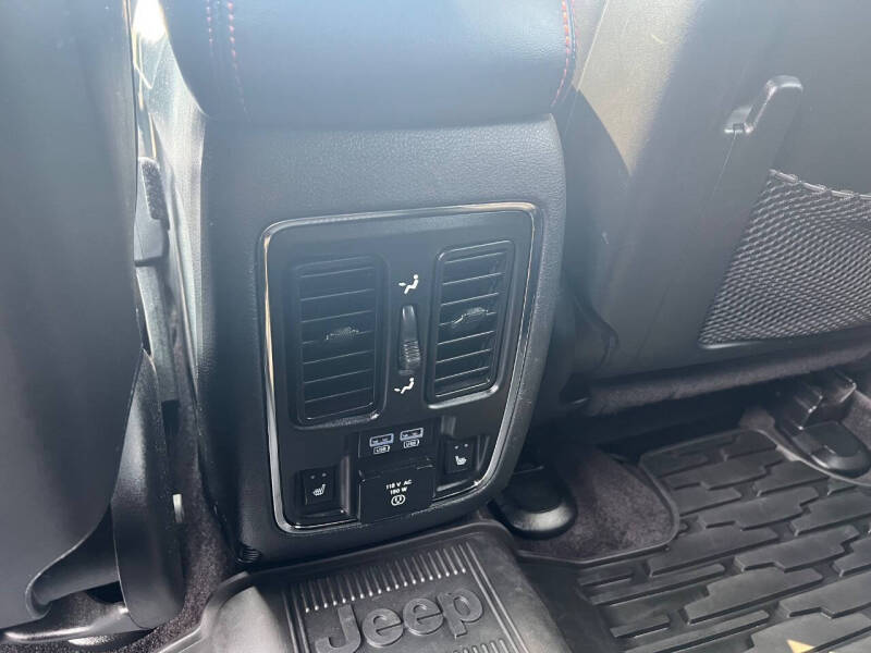 2017 Jeep Grand Cherokee Trailhawk