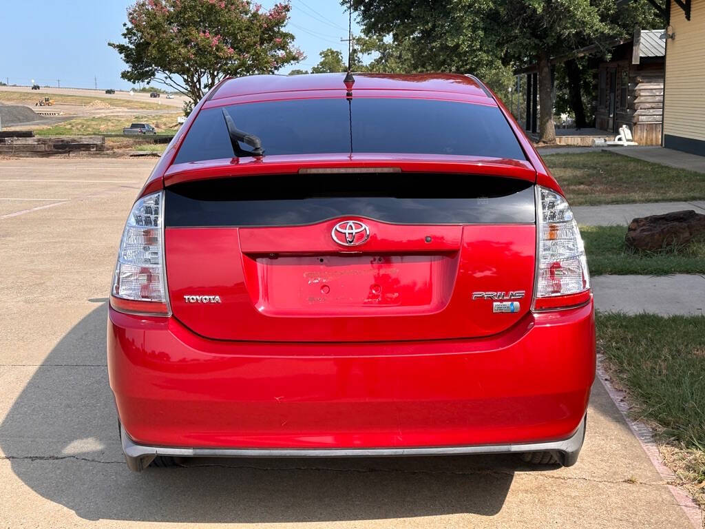 2008 Toyota Prius for sale at BANKERS AUTOS in Denton, TX