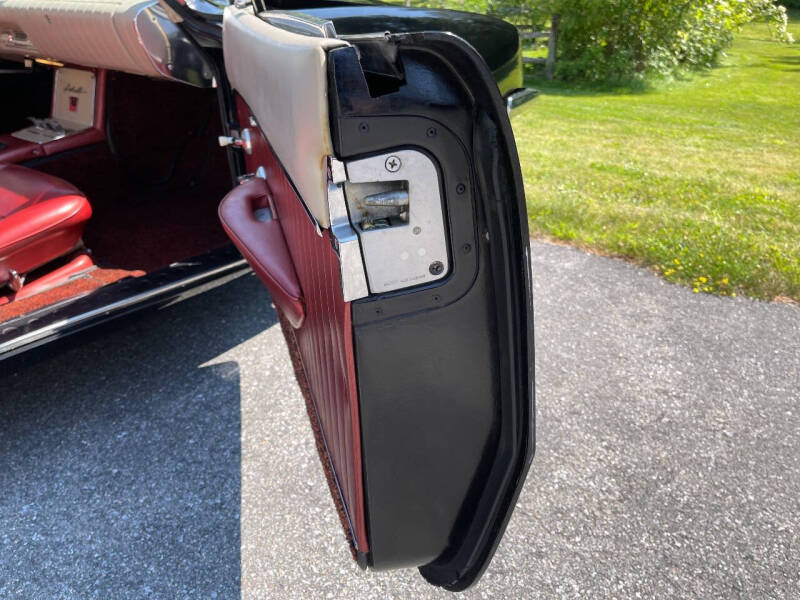 1963 Studebaker Avanti