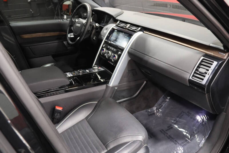 2020 Land Rover Discovery HSE