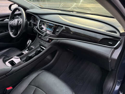 2017 Buick LaCrosse Essence