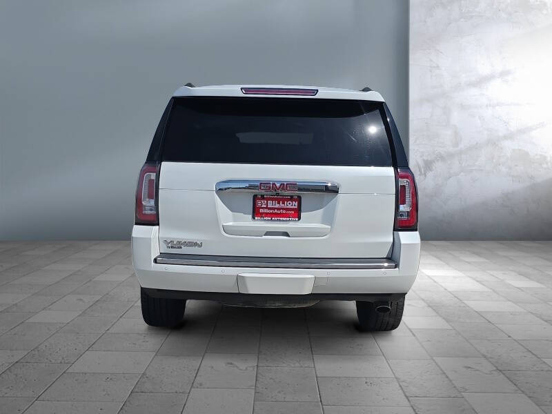 2017 GMC Yukon Denali