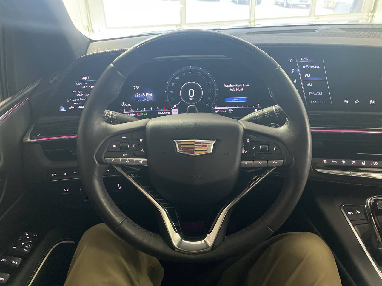 2023 Cadillac Escalade ESV 17