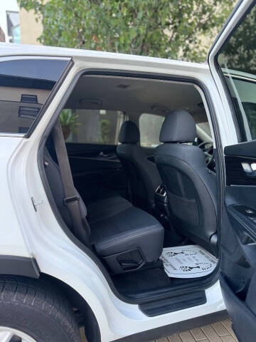 2019 Kia Sorento LX