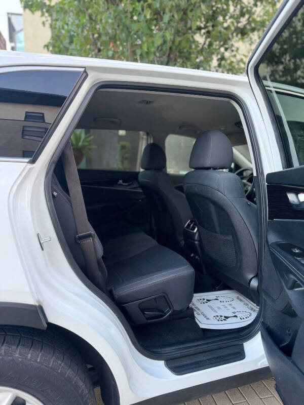 2019 Kia Sorento LX