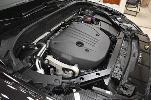 2024 Volvo XC60 B5 Plus Dark Theme