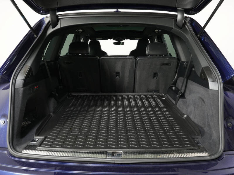 2021 Audi SQ7 4.0T quattro Premium Plus