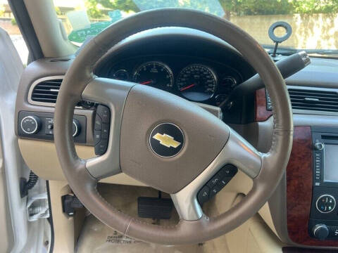 2014 Chevrolet Suburban LTZ