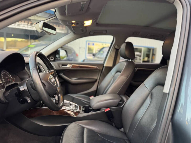 2016 Audi Q5 2.0T quattro Premium Plus