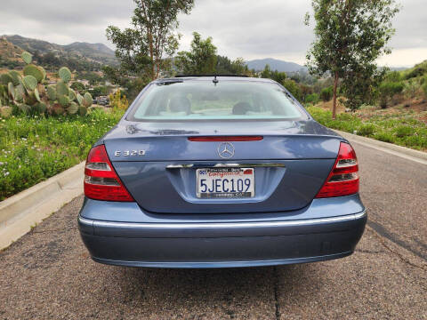 2005 Mercedes-Benz E-Class E 320