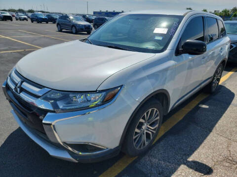 2017 Mitsubishi Outlander for sale at 4 Girls Auto Sales in Houston TX