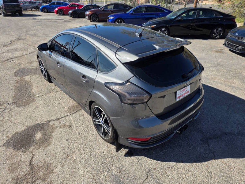 2018 Ford Focus ST
