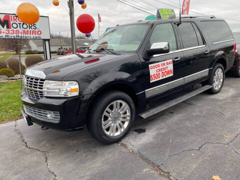 2011 Lincoln Navigator L
