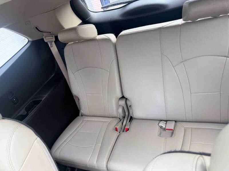 2019 Buick Enclave Essence