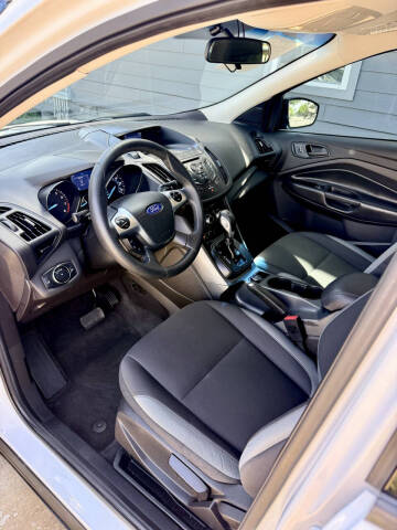 2015 Ford Escape S
