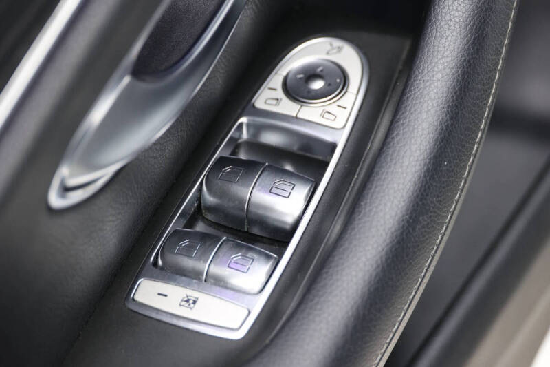 2017 Mercedes-Benz E-Class E 300 4MATIC