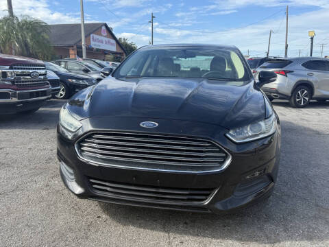 2013 Ford Fusion SE
