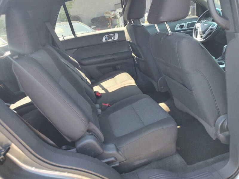 2011 Ford Explorer XLT