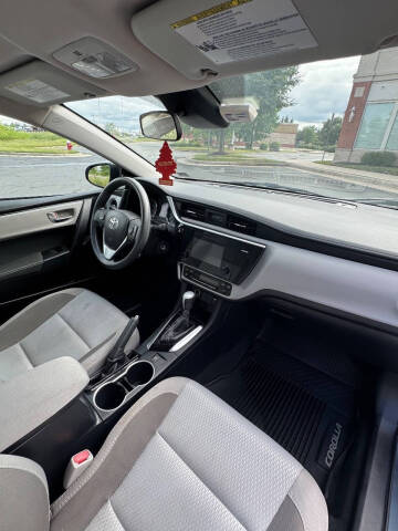 2017 Toyota Corolla LE