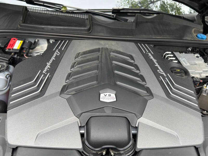 2020 Lamborghini Urus