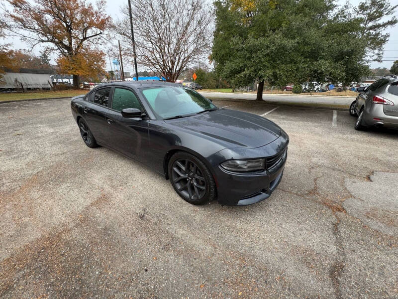 2019 Dodge Charger SXT photo 3