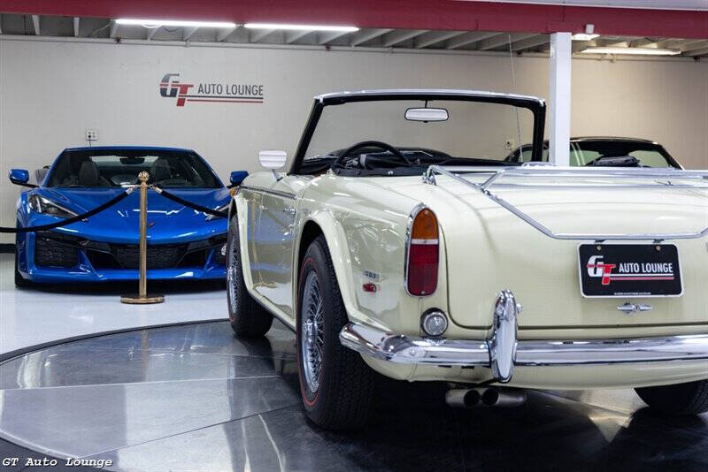 1968 Triumph TR250 21
