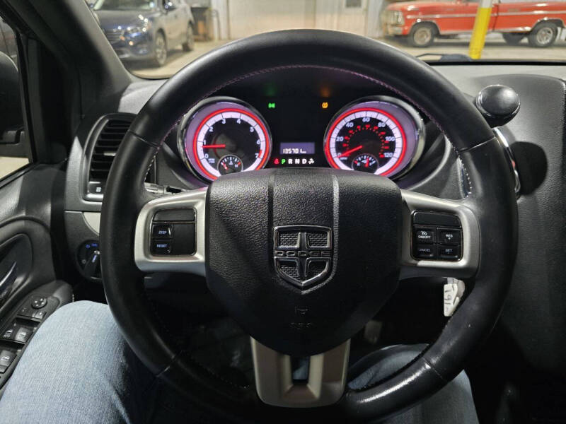 2014 Dodge Grand Caravan SE