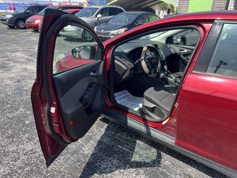 2014 Ford Focus SE