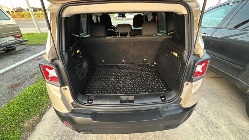 2016 Jeep Renegade Latitude 75th Anniversary