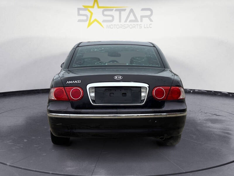 2005 Kia Amanti