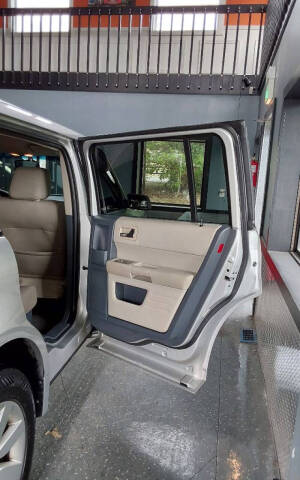 2009 Ford Flex SE