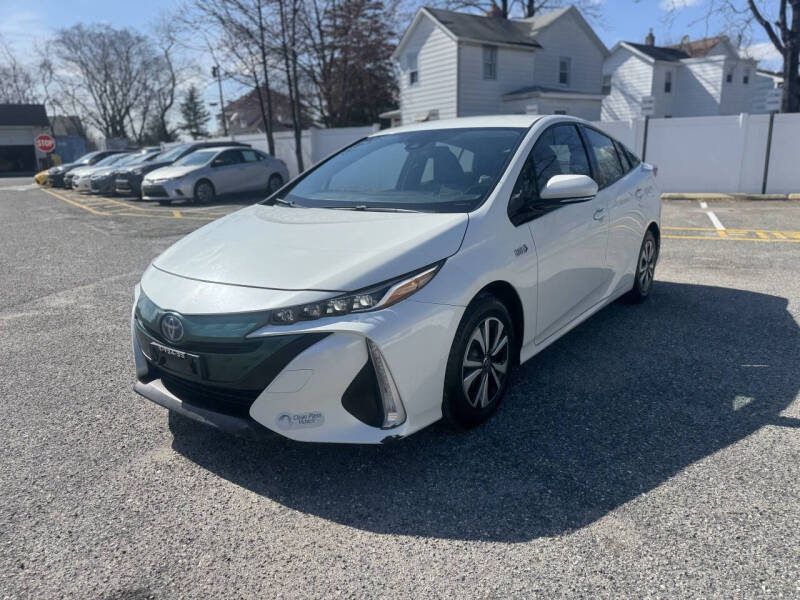 2017 Toyota Prius Prime Plus