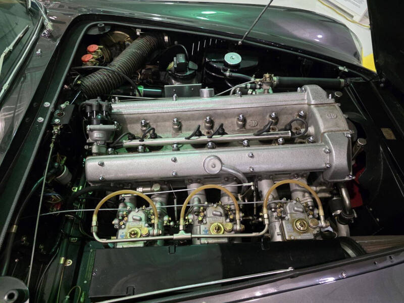 1966 Aston Martin DB6