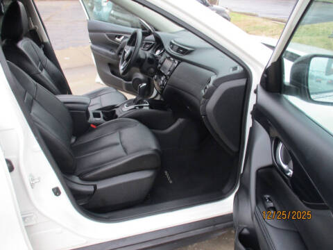 2017 Nissan Rogue SL