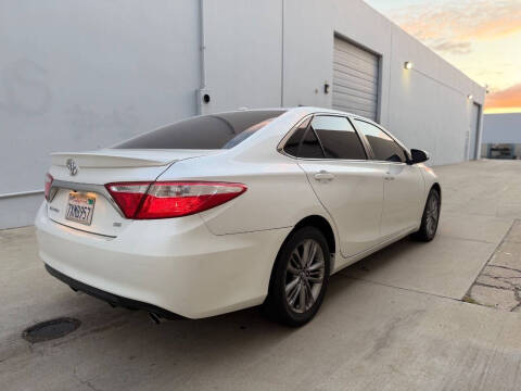 2017 Toyota Camry SE