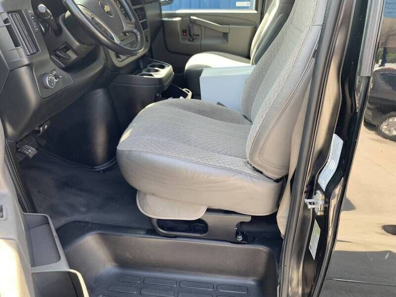 2019 Chevrolet Express 2500