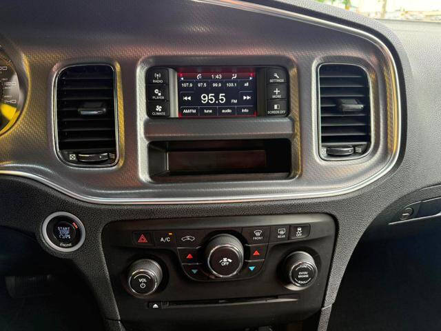 2012 Dodge Charger SE