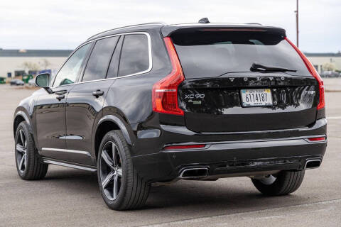 2017 Volvo XC90 T8 eAWD R-Design